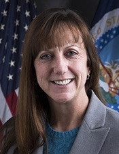 portrait of Jessica Fantinato